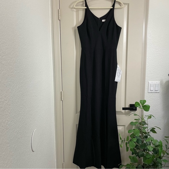 Dress the Population Dresses & Skirts - Dress the Population Black Formal Gown